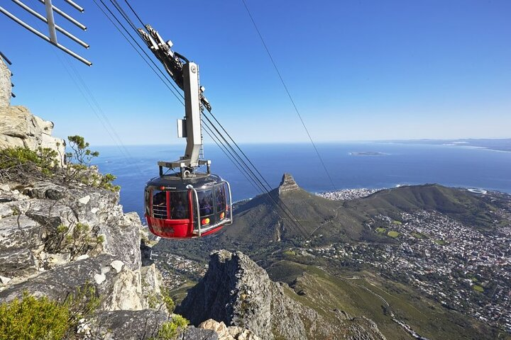 Table Mountain Cable Car Ticket with Town Transfer - Photo 1 of 25